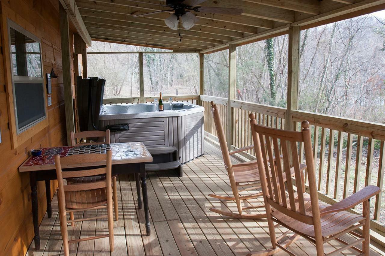 Pine Gables Cabins Lake Lure Exterior foto