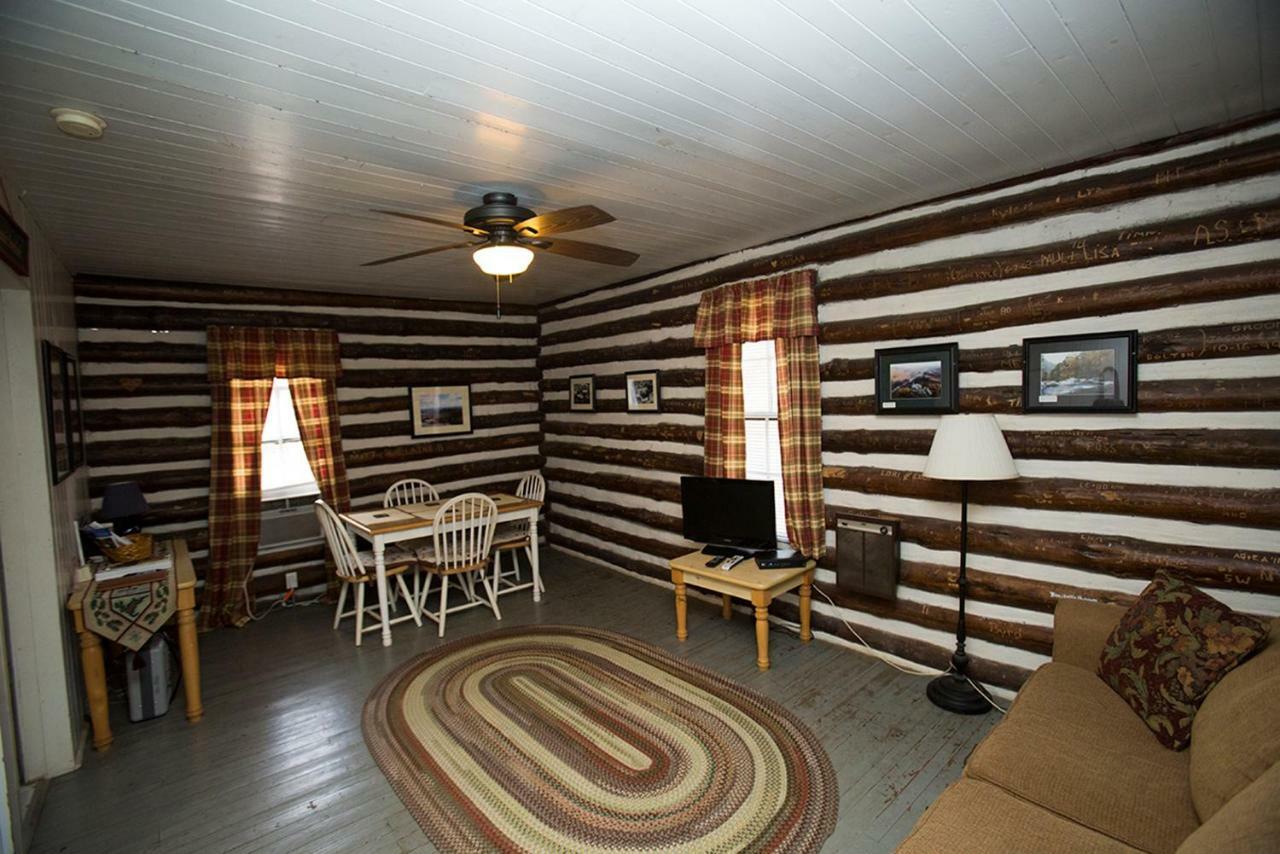 Pine Gables Cabins Lake Lure Exterior foto