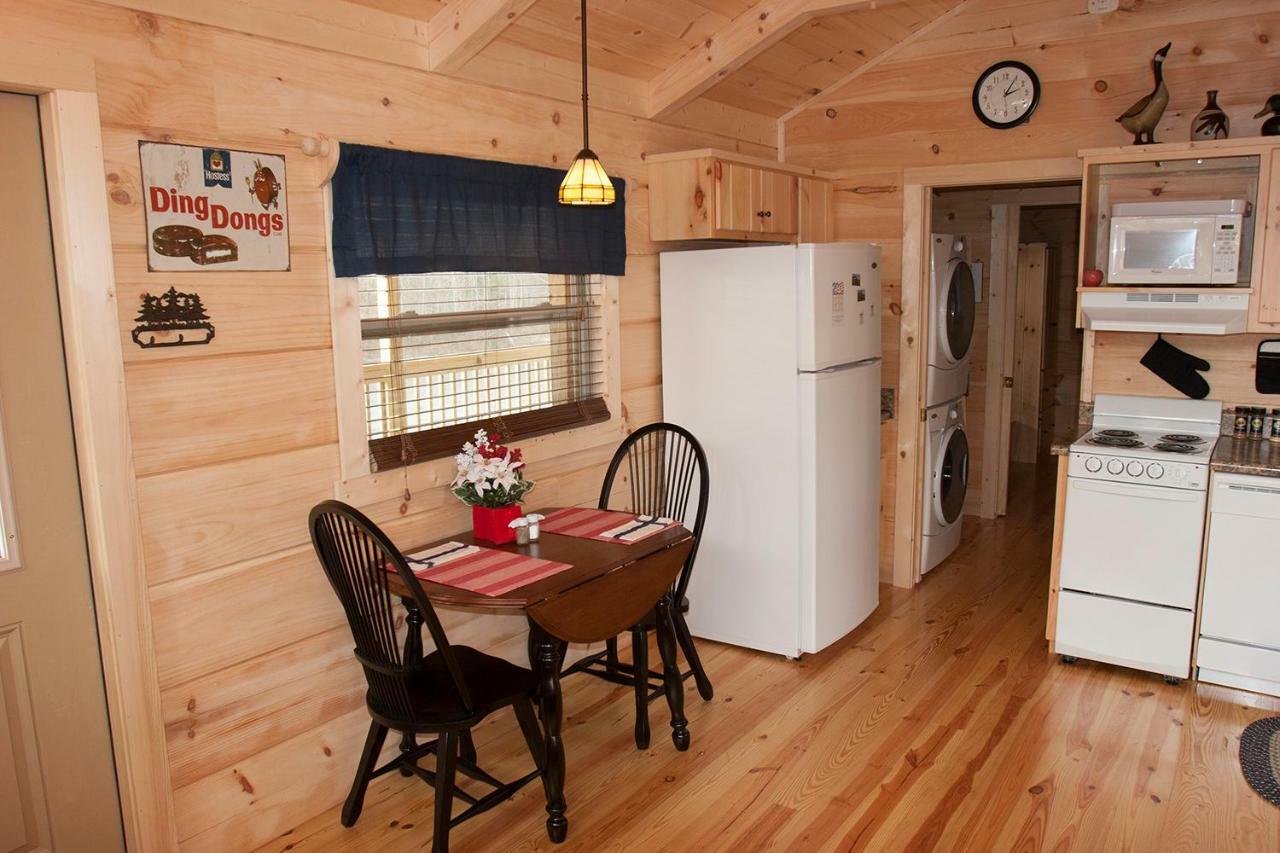 Pine Gables Cabins Lake Lure Exterior foto